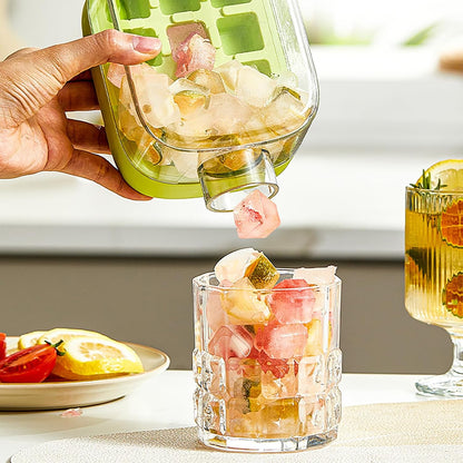 🆙2-IN-1 ICE BOTTLE — MAKE ICE, PRESS & DRINK